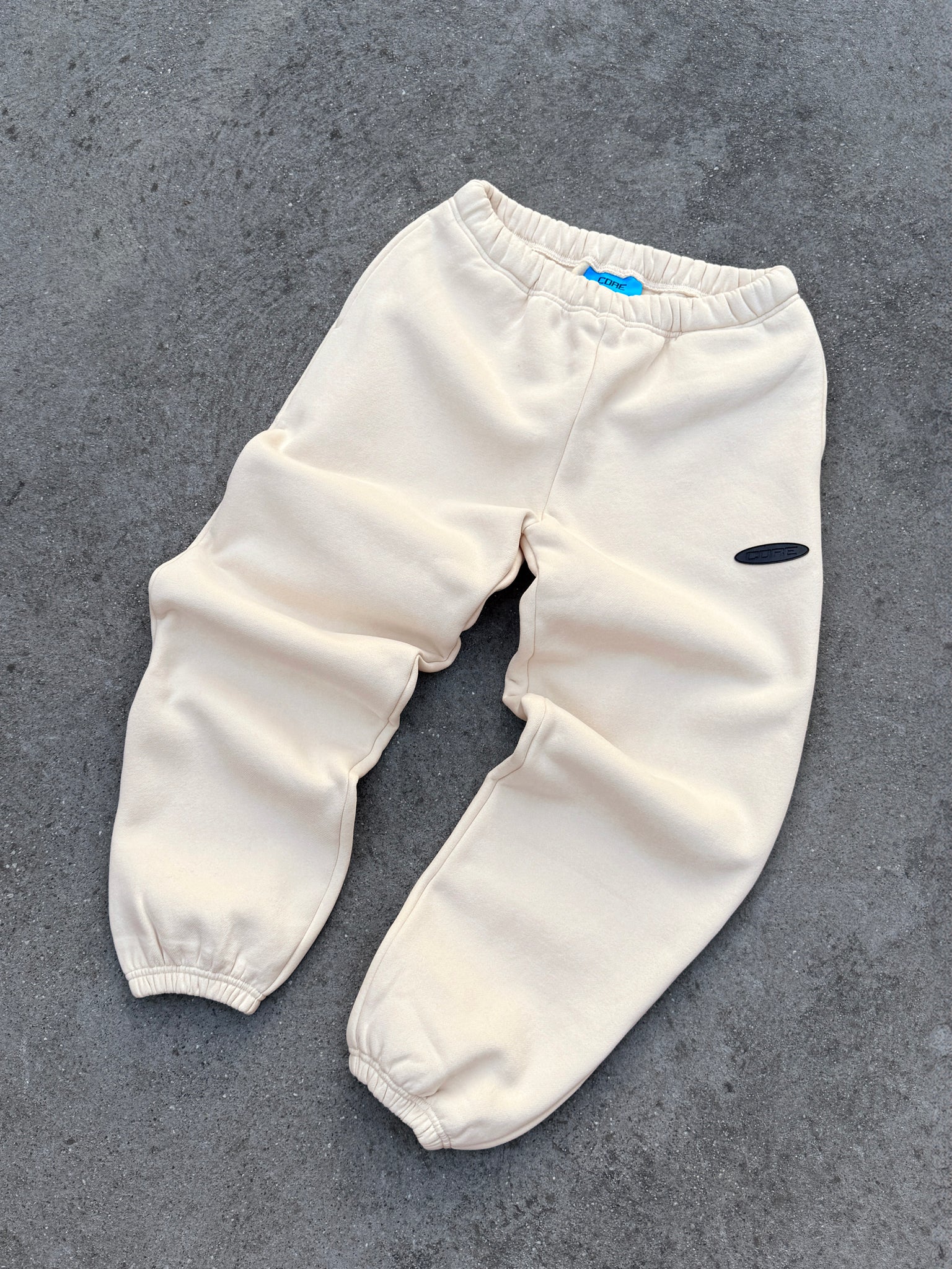 CORE Essentials Sweatpants Ecru