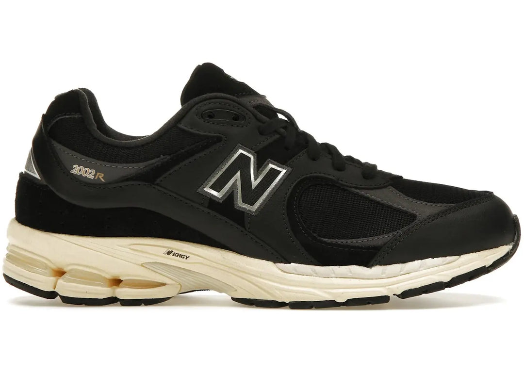 New Balance 2002R Black Vintage in Auckland, New Zealand - Shop name