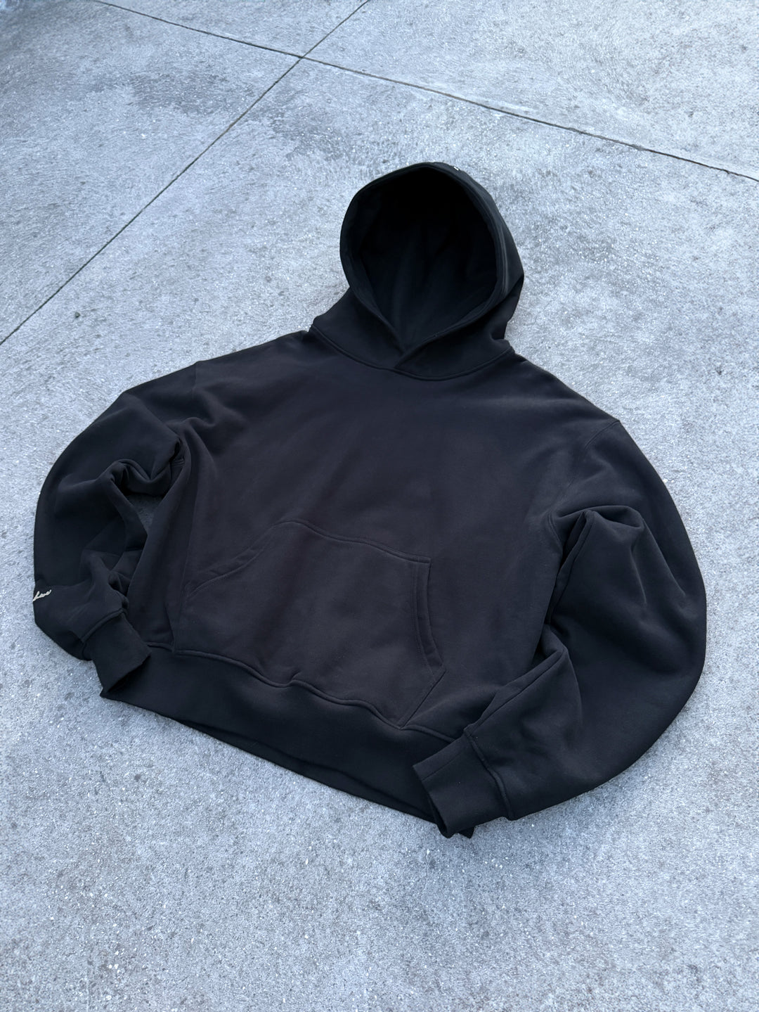 Prior Embroidery Logo Oversized Cropped Hoodie Onyx