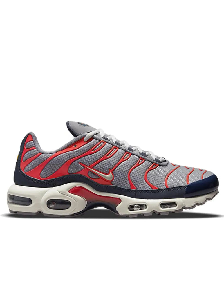 Nike air max plus white/gym red americana best sale